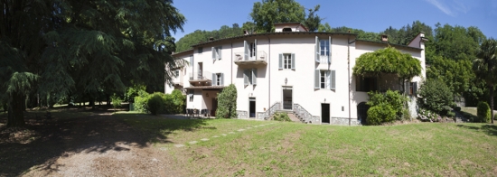See the photo  of the apartment GARDEN SUITE HS